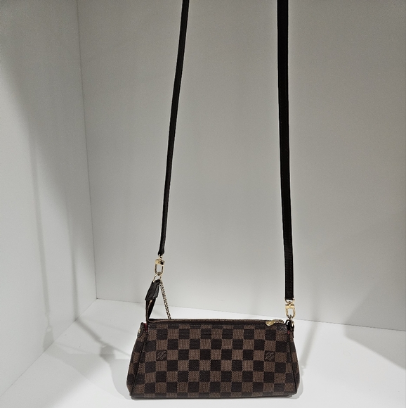 SOLD Louis Vuitton Damier Ebene Eva - Picture 5 of 11